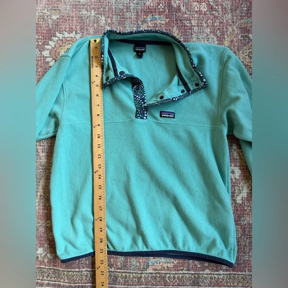 Patagonia kids L14 Teal Fleece Pullover with Navy Trim
